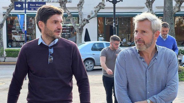 Pullaro y Frigerio se reunieron con expertos y reclamaron más decisión para frenar las quemas