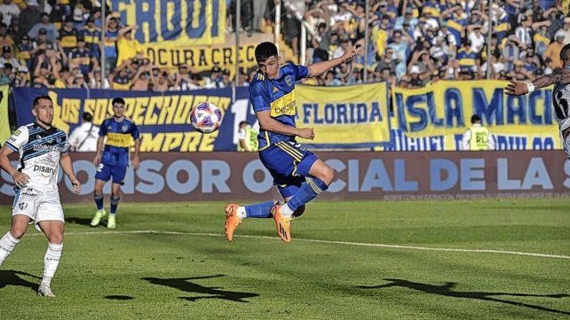 Ezequiel Bullaude tuvo su estreno como goleador luciendo la camiseta de Boca&nbsp;