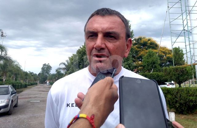 Diego Osella se sacó el casete y rompió el molde en Colón