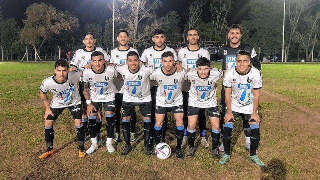 Universidad del Litoral adelantó su choque ante Ateneo y lo venció por 1 a 0.