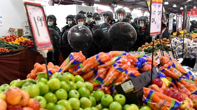 Veinte imágenes del lunes en un mundo en crisis por el coronavirus