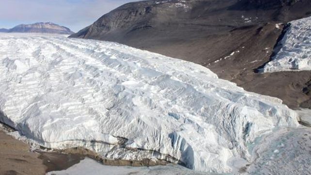 Las Cataratas de Sangre, un fenómeno natural incomparable