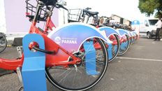 Instalan en Paraná estaciones de bicicletas públicas