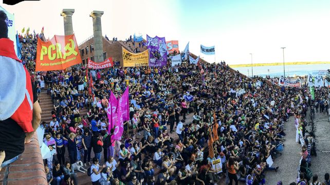 Rosario marchó y reclamó contra la violencia hacia las mujeres