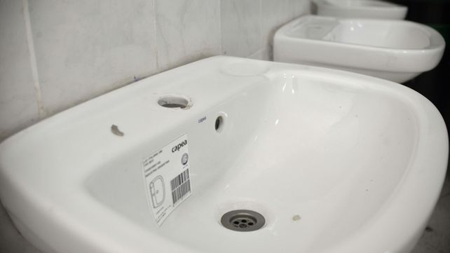 Vandalizaron los baños del Anfiteatro