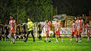 Atlético Paraná cierra el domingo por el Federal A
