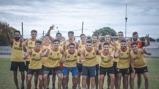 Club Neuquén aún sigue festejando la tercera
