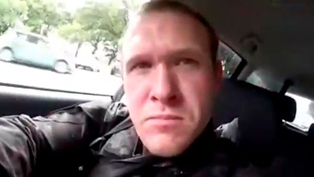 Autor. El rostro del agresor.