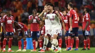 Lanús se hizo fuerte en los penales y avanzó en la Sudamericana