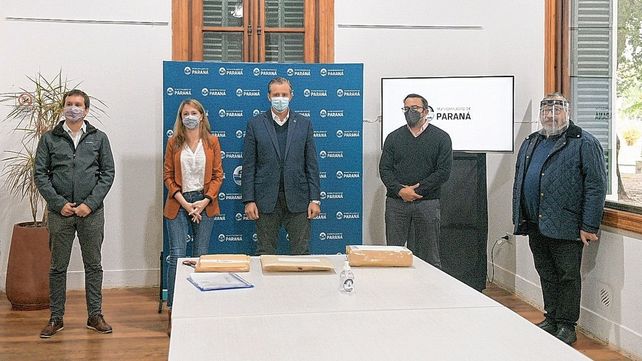 Paraná: tres ofertas para remodelar la plaza Eva Perón