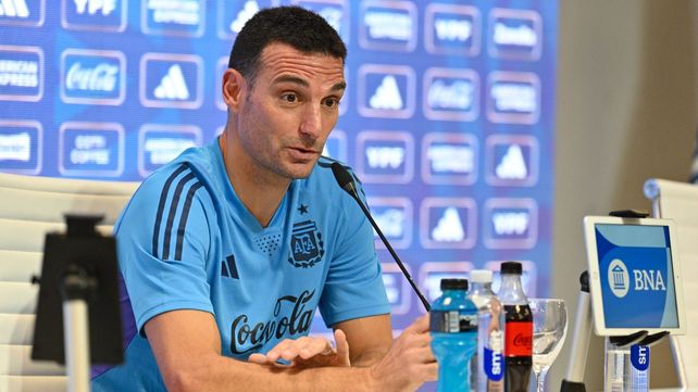 Scaloni confirmó que sigue al frente de la selección argentina.
