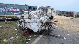 La empresa Flecha Bus manifestó su profundo pesar