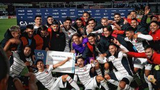 Colón ganó bien con un equipo alternativo.