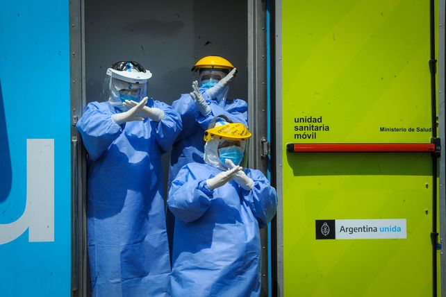 Coronavirus: el país registró 13.510 casos y quedó al borde del millón de infectados