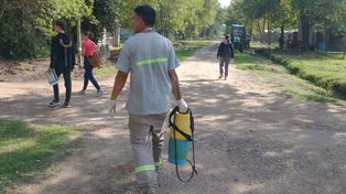 Los bloqueos se hacen donde está el caso sospechoso o confirmado y en las ocho manzanas que lo rodean.