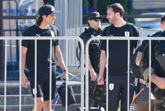 Uruguay prende velas por Cavani Uruguay prende velas por Cavani