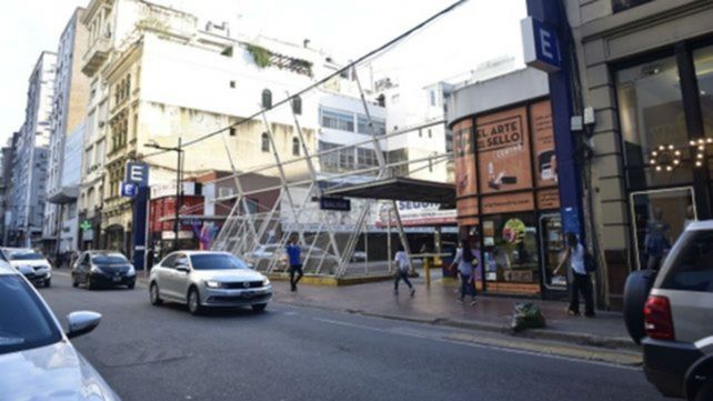 El constructor busca cumplir una iniciativa trunca del municipio en la cuadra de Corrientes al 600.&nbsp;