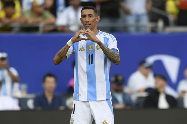 De corazón. Fideo Di María tiene hilo en carretel y a sus 36 años es figura en la selección. 