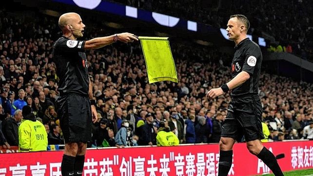 La FIFA aplicará tecnología de avanzada para determinar los fuera de juego en Qatar 2022.