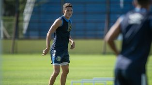 Facundo Agüero ya tuvo su primer entrenamiento junto al grupo. Es uno más en el plantel de Miguel Angel Russo.