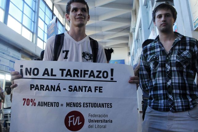 Este sábado vuelve a bajar el precio del pasaje a Paraná