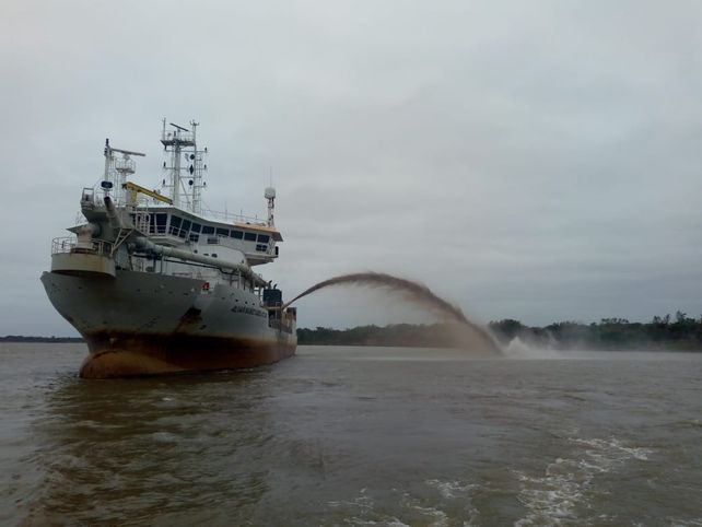 Jan de Nul inició un dragado vital en el río Paraguay