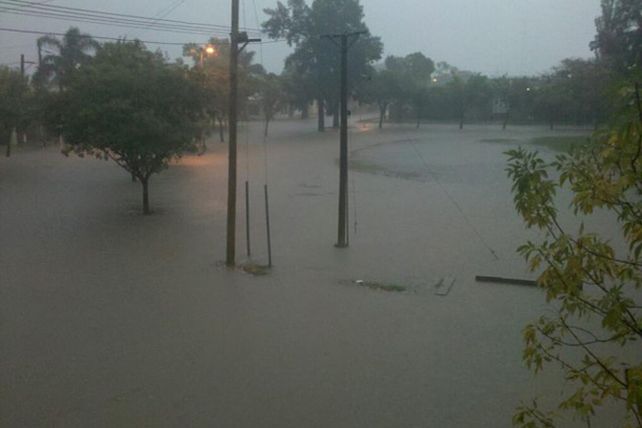 Esperanza también sufre las intensas lluvias
