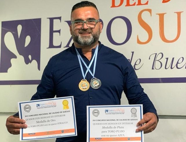 Ganador. Juan Mendoza comenzó con Toro Azul en 2017. Logró premios nacionales e internacionales.