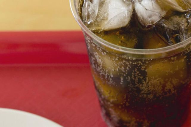 El colorante de la Coca-Cola que sería cancerígeno varía según los países