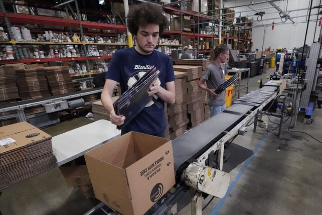 En febrero 2023 Santa Fe alcanzó los 518.217 puestos de trabajos privados registrados.