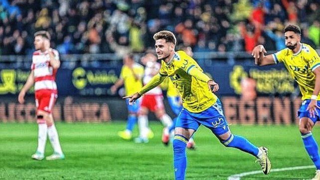 Cadiz superó a Granada en el inicio de jornada 30 de España