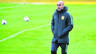Paolo Montero está preocupado antes de enfrentar a Colón