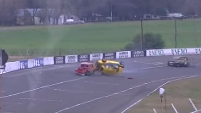 VIDEO: Cuatro Fititos chocan en la final Fiat 600 TZ