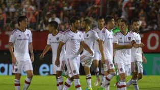 Independiente goleó a Newells en el Coloso Marcelo Bielsa