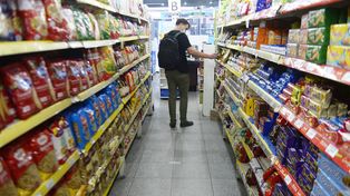 Los supermercados de Rosario tuvieron en agosto aumentos acordes a la inflación, salvo algunas verduras que tuvieron remarcaciones desproporcionadas, dijo Cassinerio.