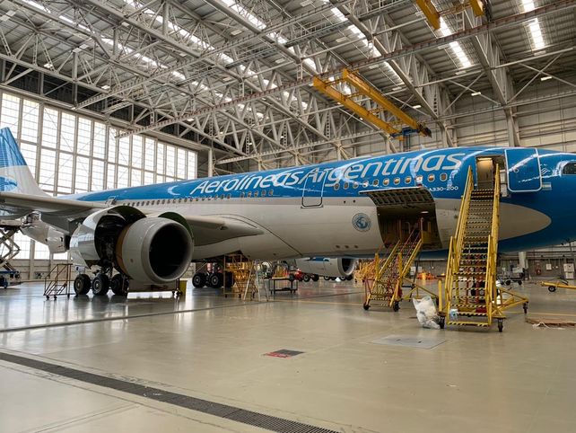 El avión Airbus 330-200 de Aerolíneas que partirá hacia Moscú y regresará el 24.