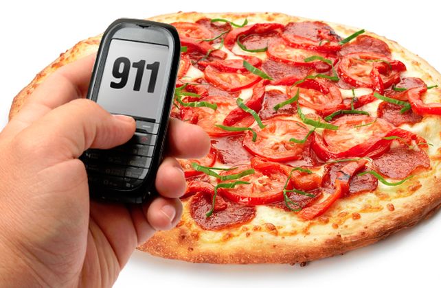 Llamó al 911 y pidió una pizza para reportar secretamente un abuso doméstico