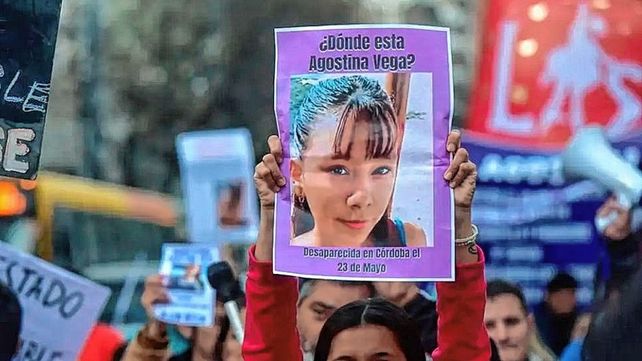 Autopsia y violencia extrema: Los primeros resultados forenses sobre el caso de Agostina Vega confirmaron signos de ataque de suma violencia y precisaron que la adolescente de 14 años murió entre la 1 y las 3 de la madrugada del domingo.