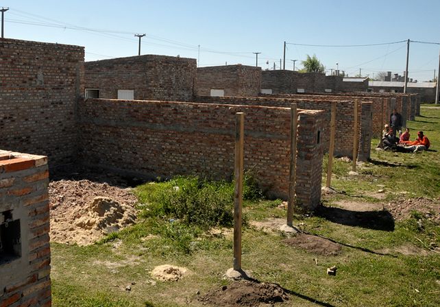 Construyen núcleos sanitarios básicos en Coronel Dorrego