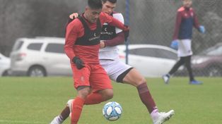 Encendido. Cristian Tarragona volvió a anotar un gol para el Rojinegro en un amistoso.&nbsp;