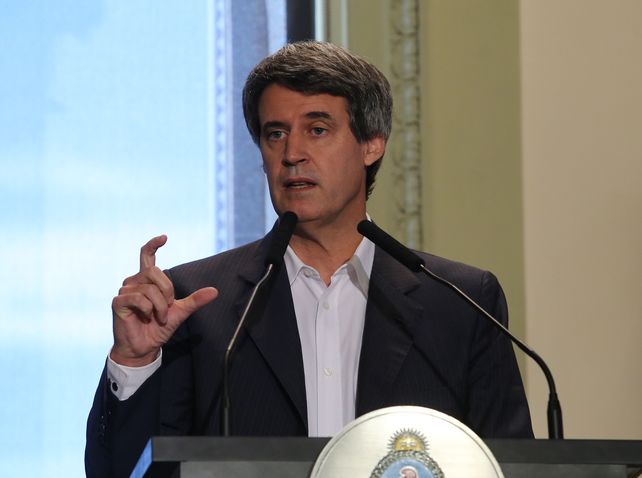 La información surgió tras un almuerzo que encabezó Prat Gay.
