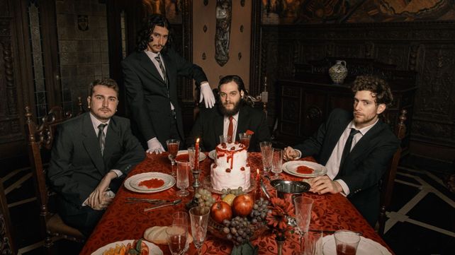 La banda rosarina Jimmy Club presenta su tercer disco Canciones para Fantasmas en el Galpón de la Música.&nbsp;
