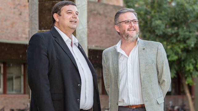 Enrique Mammarella y Claudio Lizárraga asumieron como rector y vicerrector