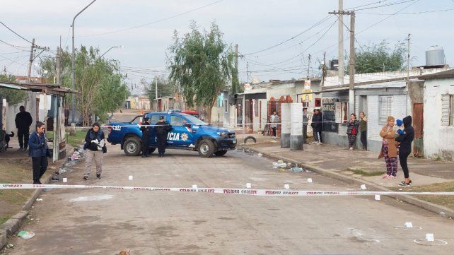 Un empleado municipal está grave tras recibir varios balazos en barrio Santa Rosa de Lima