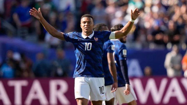 Mbappé apareció en el momento justo y Francia arrancó con una victoria ante Senegal