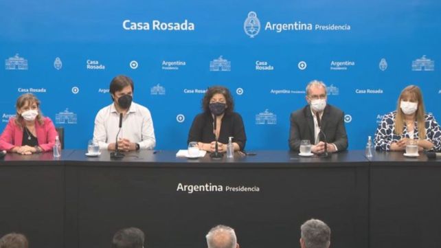 La ministro de Salud