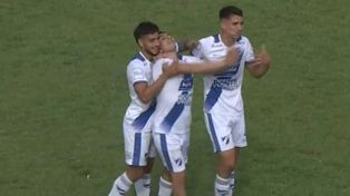Juan Cruz Vega, el héroe salaíto, marcó un golazo.