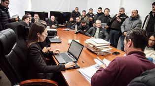 Se abrieron los sobres de las licitaciones para adquirir maquinaria vial por más de 12.000 millones de pesos