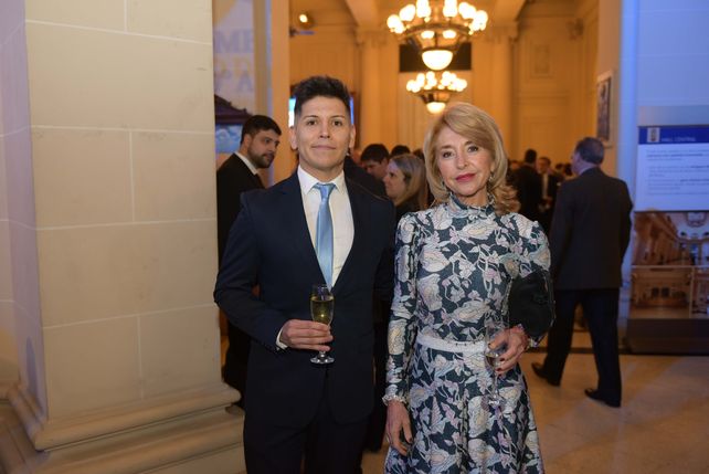 Alejandro Aristizábal y Gabriela Tozzini