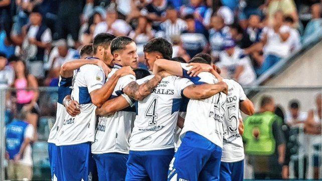 Gimnasia venció de local a Godoy Cruz.